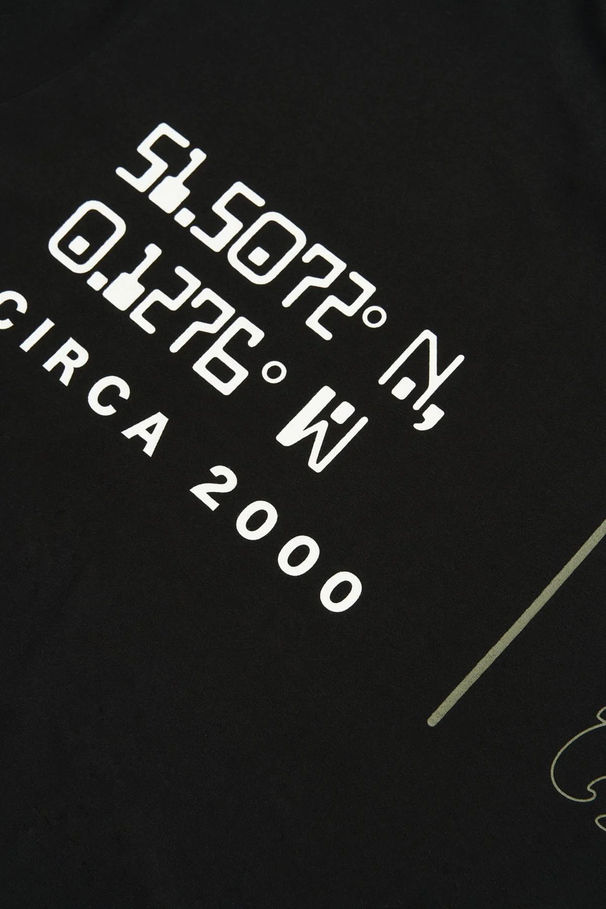 Benchmark Tee Black - Image 4